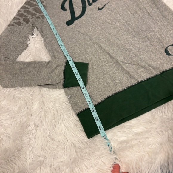 Nike dri-fit Oregon ducks long sleeve tee shirt Gray BOAT NECK WOMANS Size XS - Picture 3 of 9